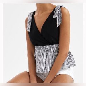 ANTHROPOLOGIE  DOLAN Women's V-Neck Tie Tank - Black SIZE M EUC